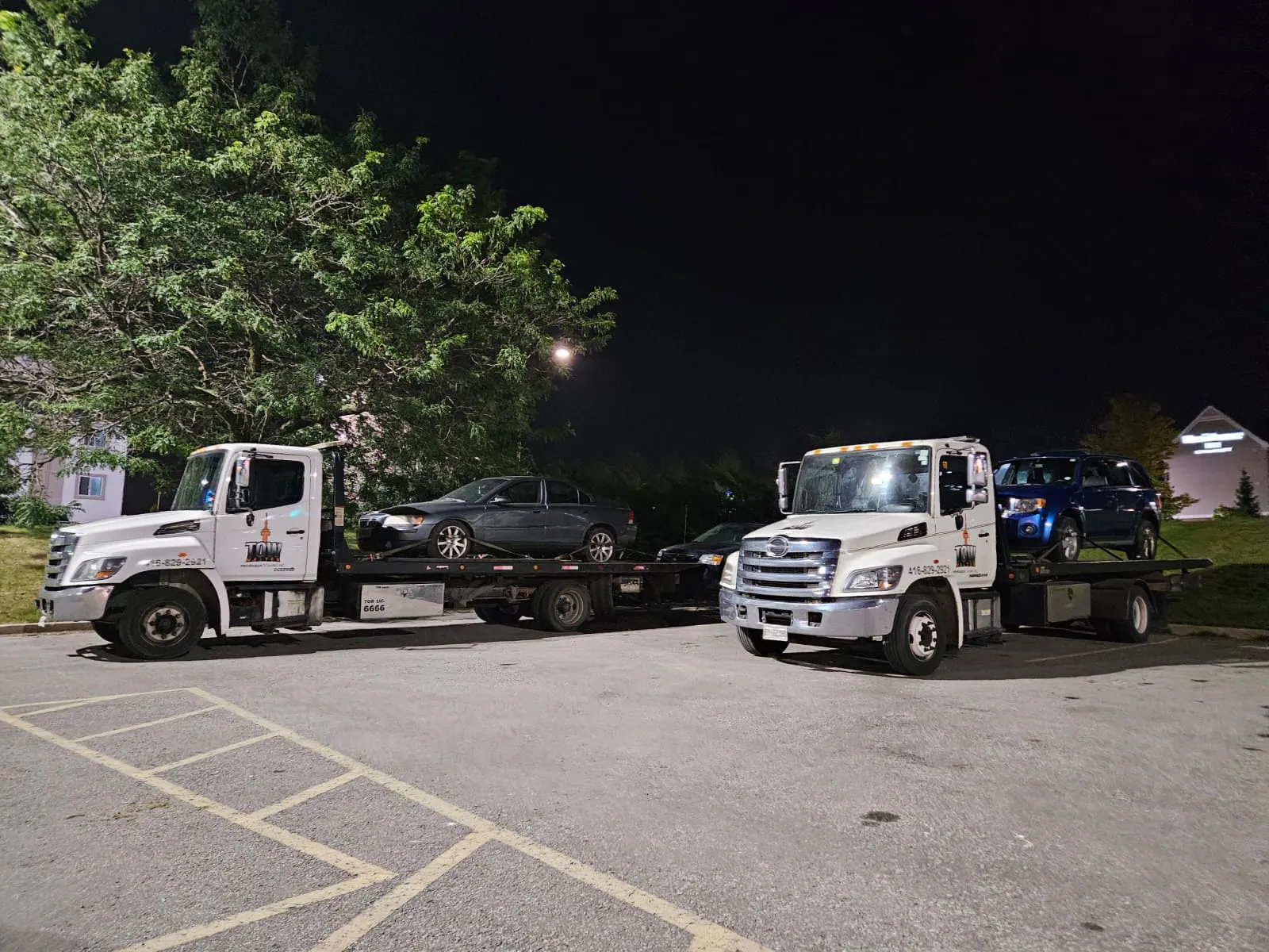 Accident vehicle towing and recovery service by Tow Master Towoing Toronto